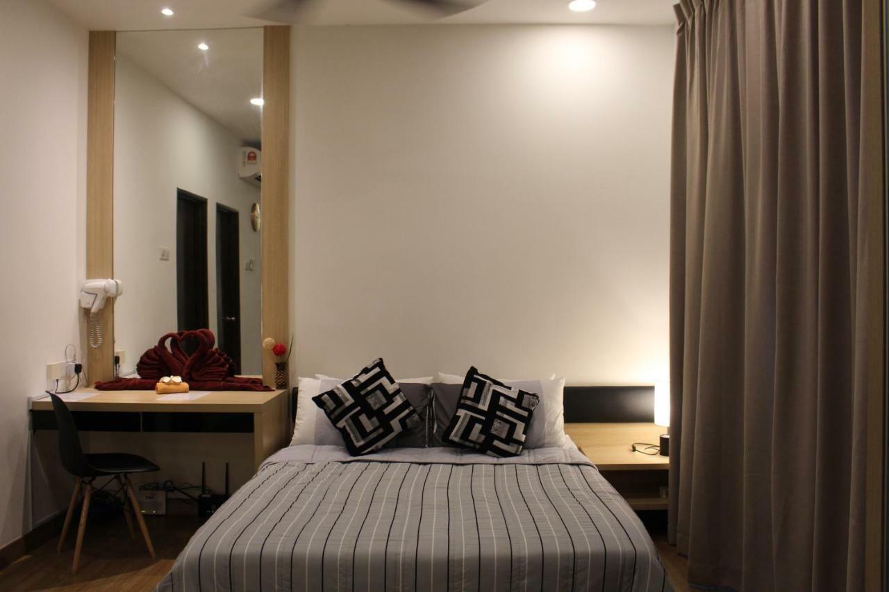Mlh Deluxe Studio Suites @ Landmark Residence Cheras Bagian luar foto
