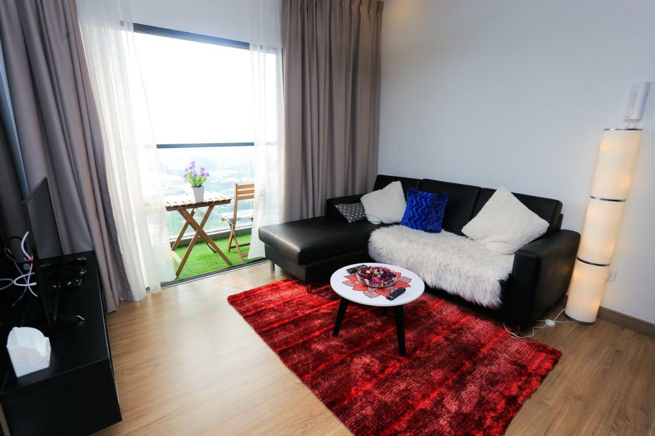 Mlh Deluxe Studio Suites @ Landmark Residence Cheras Bagian luar foto