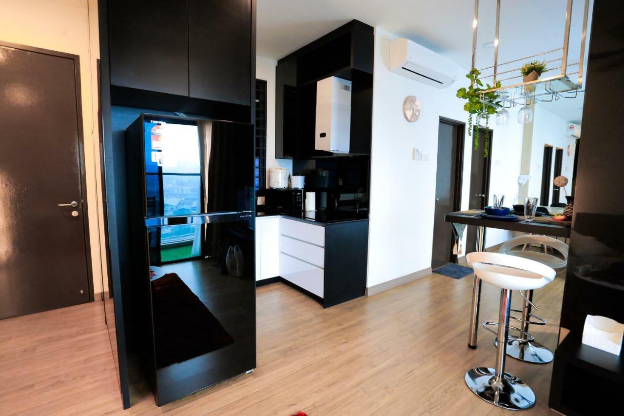 Mlh Deluxe Studio Suites @ Landmark Residence Cheras Bagian luar foto